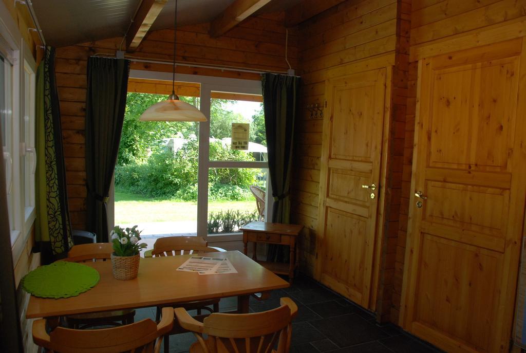 Camping "De Stuurmanskolk" Welsum Cameră foto